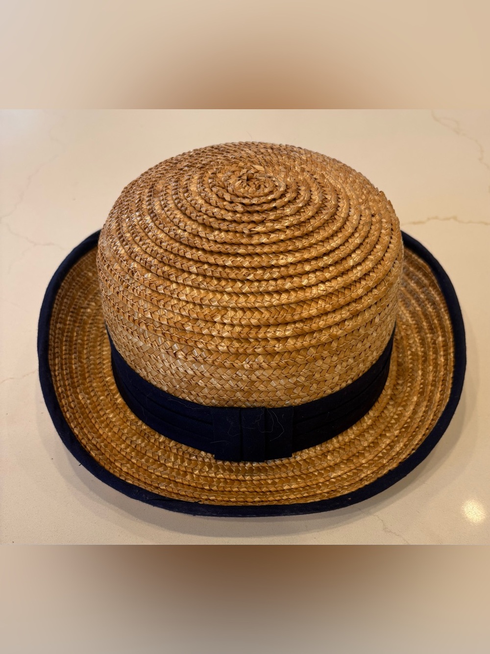 Vintage Lord & Taylor Straw Bucket Hat Travel Woven Summer navy ribbon, beige
